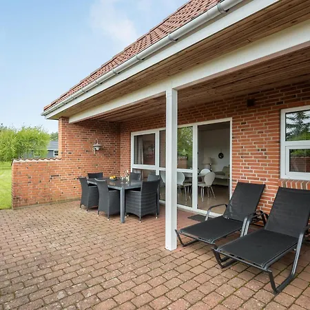 3 Bedroom Beautiful In Romo * Rømø Kirkeby